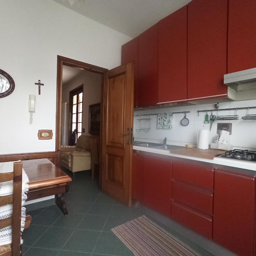 Willa Casa Vincenzo 130 Mq Con Portico Ed Ingresso Esclusivo Dal Giardino Felino Zewnętrze zdjęcie